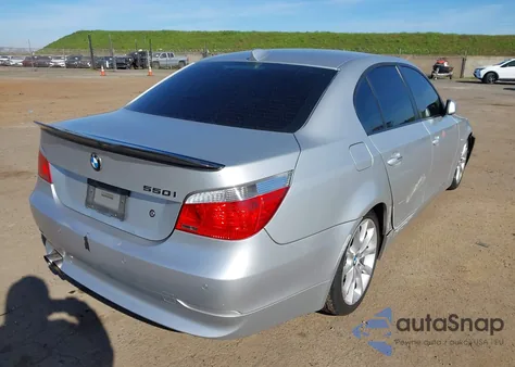 2007 BMW 550I z USA, uszkodzony, nr VIN WBANB535X7CP03762